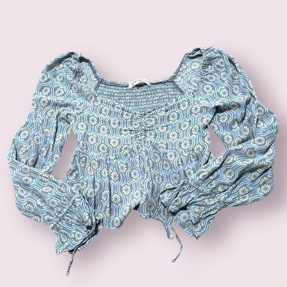 Blue Long Sleeve Flower Top size Small - Picture 1 of 3